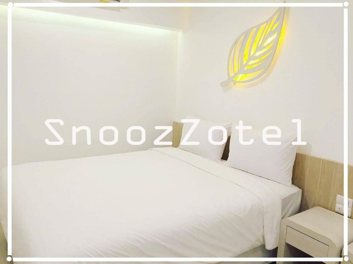 Snoozzotel Pattaya Esterno foto